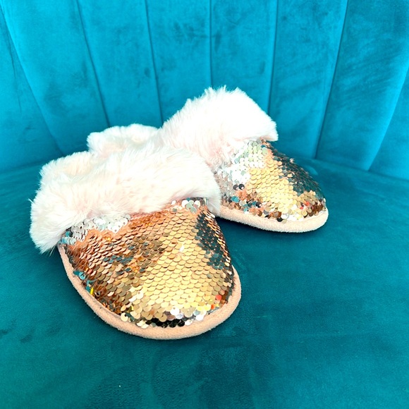 Other - Rose gold/silver Sequin kids furry slippers